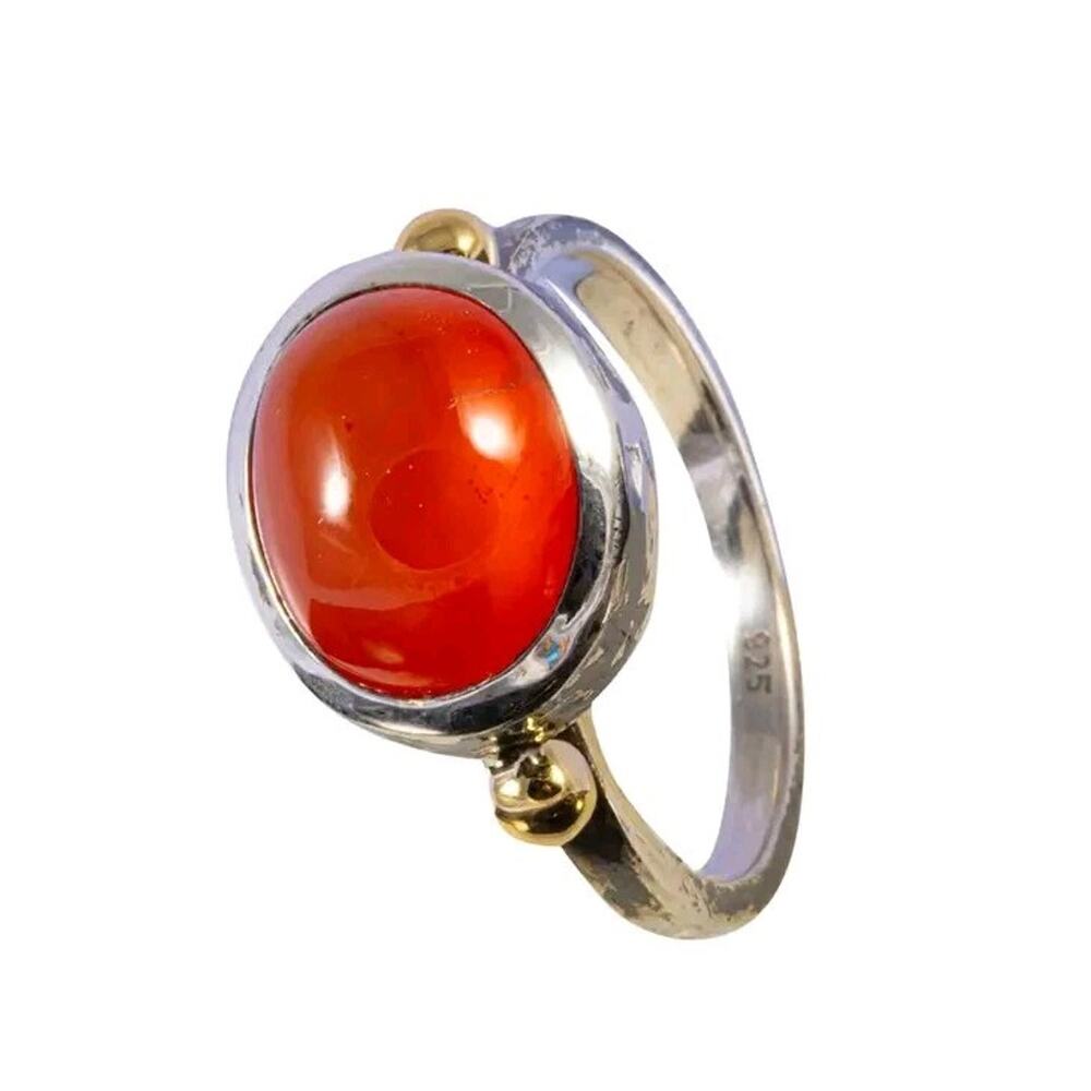Size 8. Natural Carnelian & 925 Sterling Silver Ring With Gold Accents. Vintage